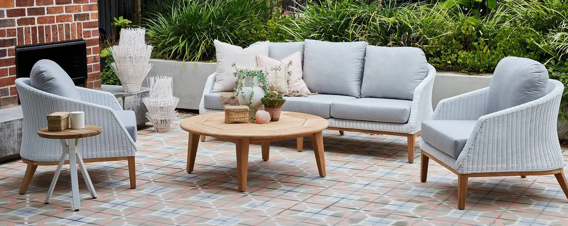 Muutous Zone -Muutous Zone AF Category Banner Outdoor Packages